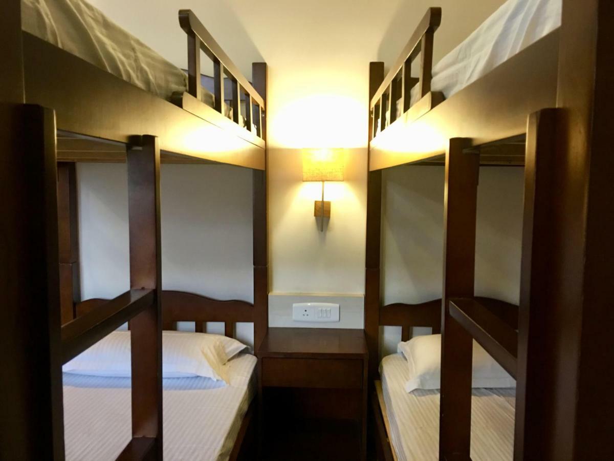 The Kahn Dormitory Chikmagalūr Esterno foto