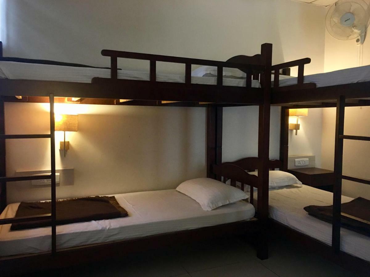 The Kahn Dormitory Chikmagalūr Esterno foto